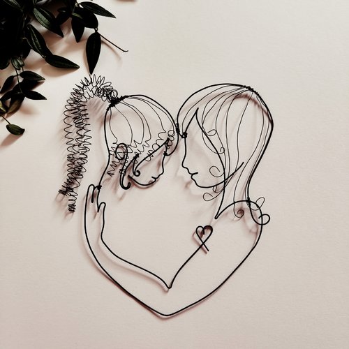 Décoration murale coeur mère-enfant en fil de fer recuit