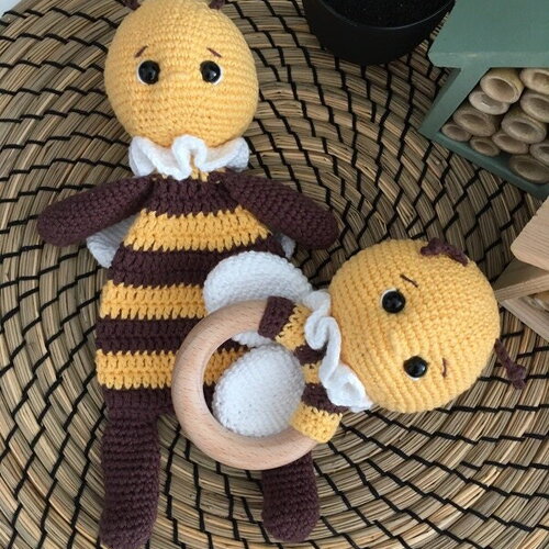 Coffre bébé doudou et hochet