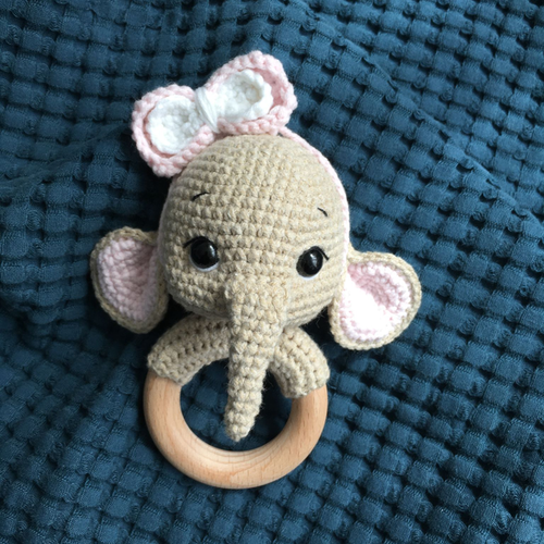 Hochet éléphant fille