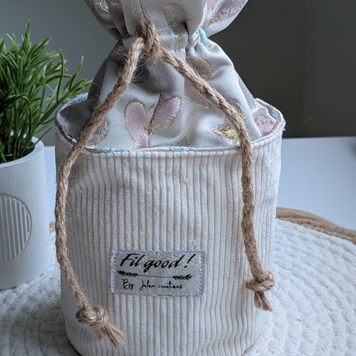 Pochon à maquillage "fil good !" – velours côtelé crème et tissu satiné aux motifs pastel & dorés