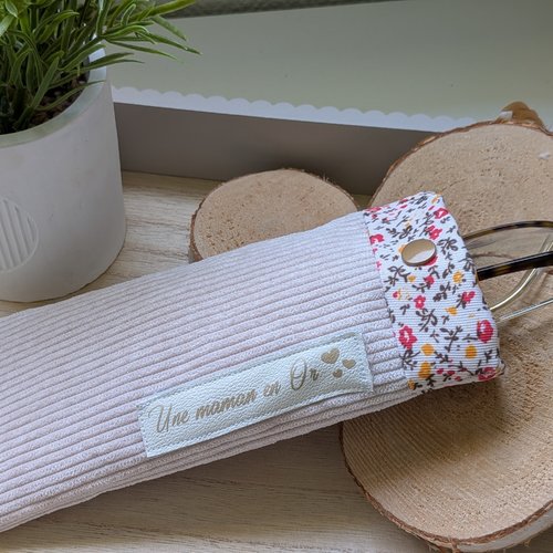 Étui à lunettes en velours côtelé beige et liberty floral, pochette à stylos fait main, cadeau fête des mères "une maman en or"