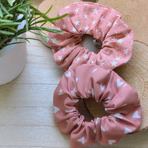 Lot de 2 chouchous enfants en coton vieux rose et terracotta - motifs étoiles et cœurs blancs