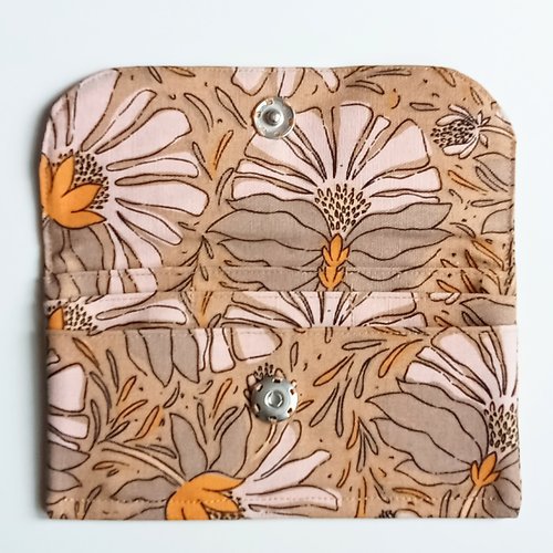 Portefeuille fleuri