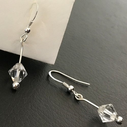 Boucles d'oreilles pendantes argent 925/000 toupies cristal swarovski