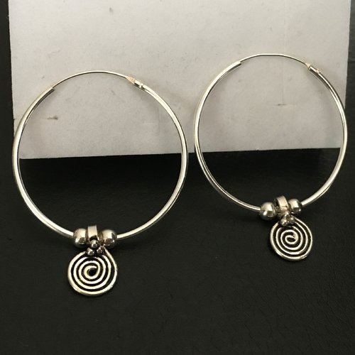 Boucles d'oreilles créoles 35 mm en argent 925/000 petits pendants spirales