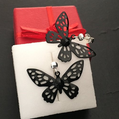 Boucles d'oreilles argent 925 clous pendants papillons noirs