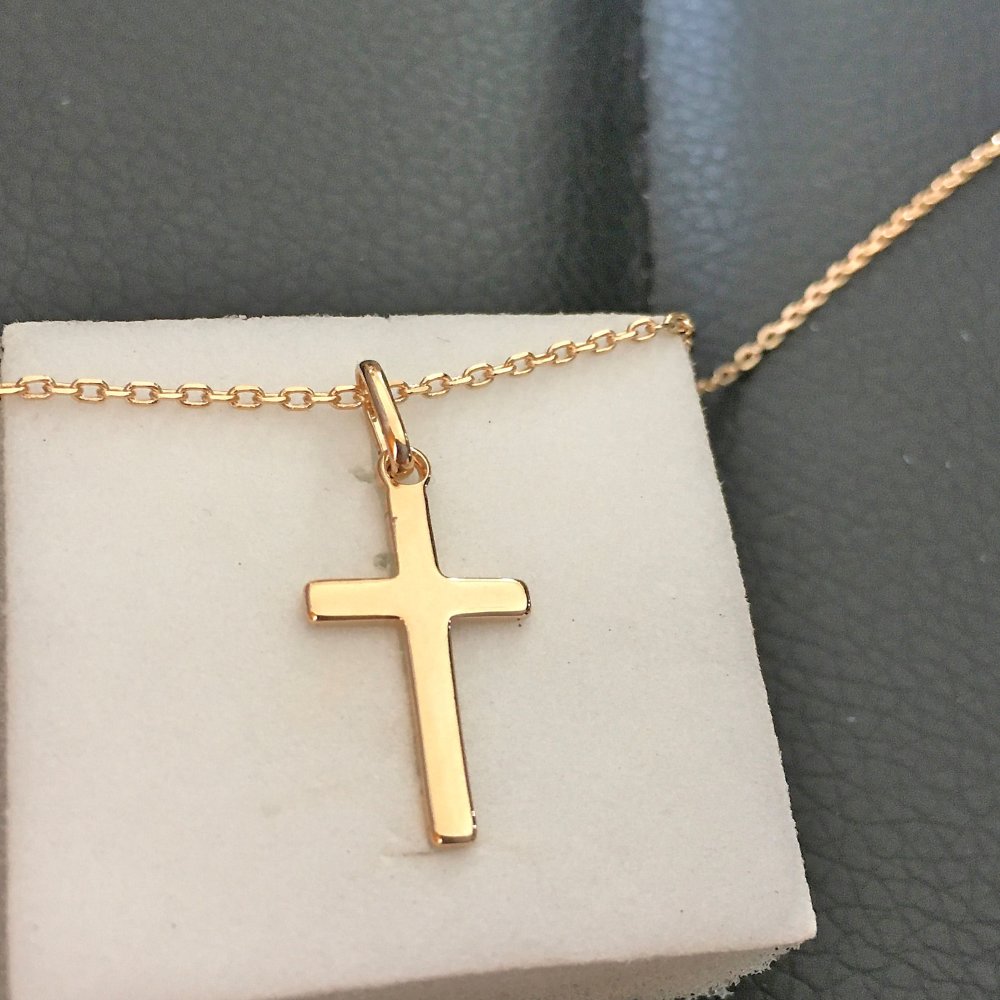 Chaine pendentif croix pour femme - Un grand marché