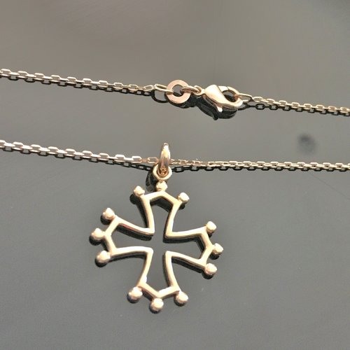 Collier pendentif croix occitane en plaqué or 18 carats sur chaine longueur 42 cm plaqué or 18 carats