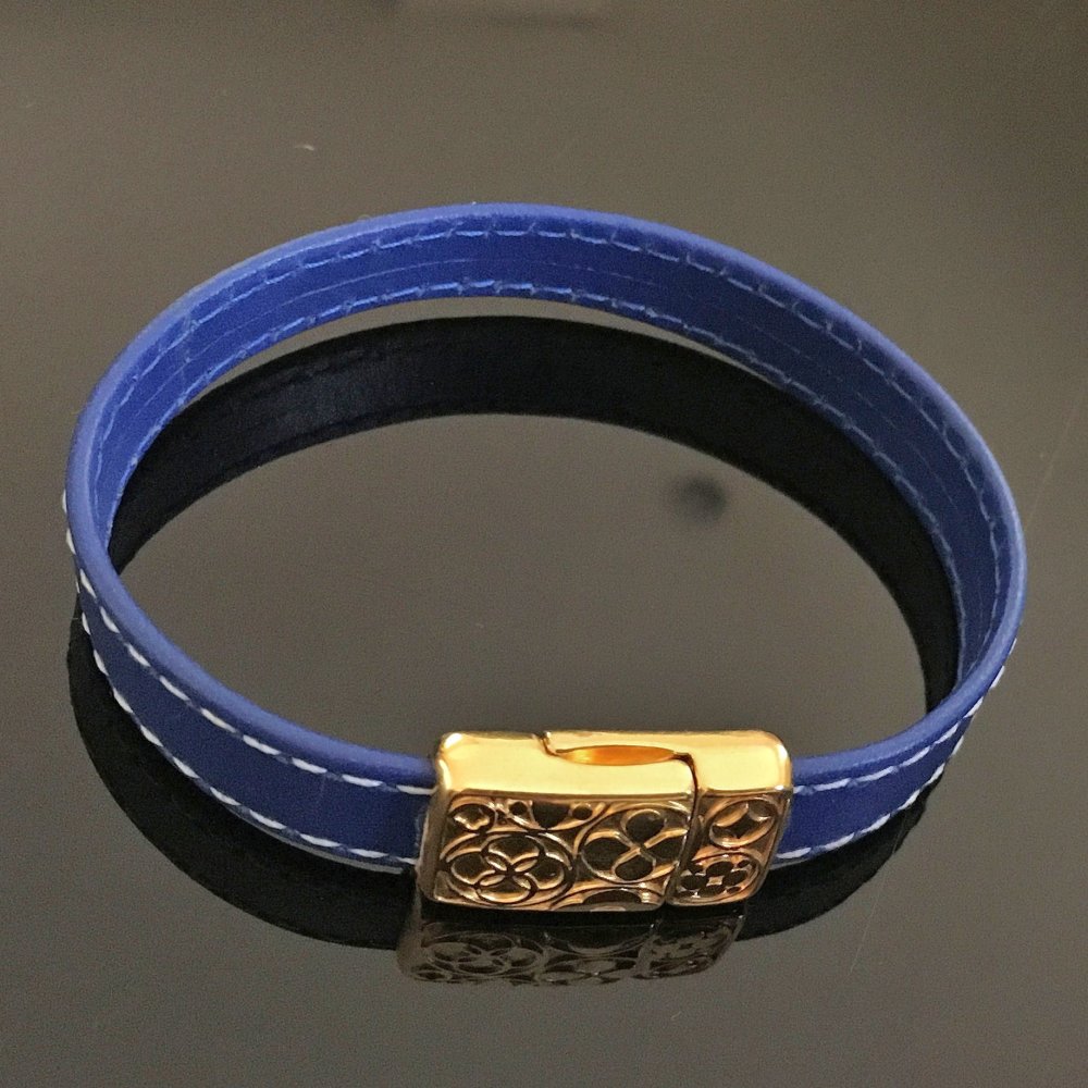 Bracelet en cuir naturel fermoir aimanté doré or fin 24 carats