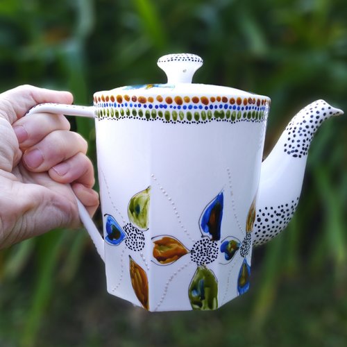 Théière porcelaine filtre poissons , théière 50 cl peint main,  théière artisanale thème marin