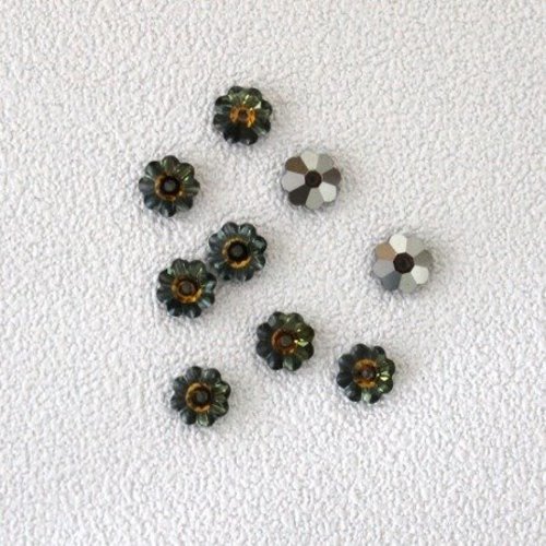 12 fleurs en cristal 6 mm vert kaki