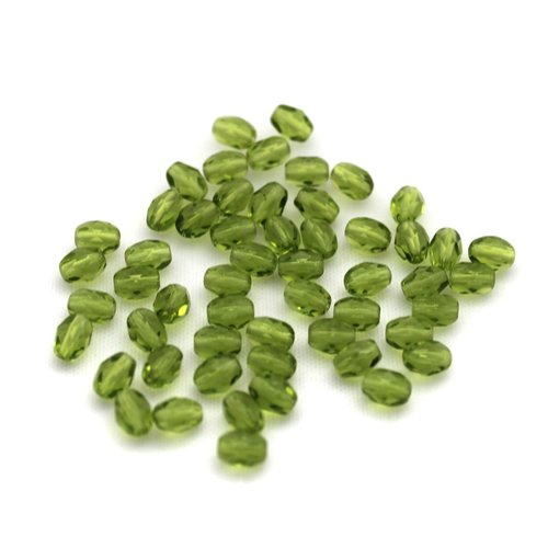 25 olive, grain de riz facetté, vert, 6 x 4 mm