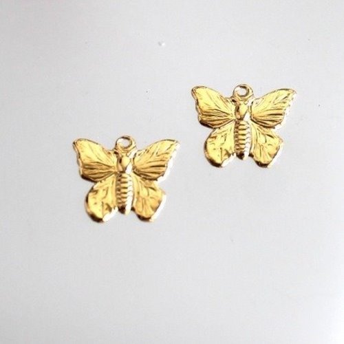 Papillon en plaqué or légère