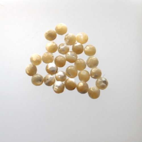Perle en nacre facettée 4 mm lot de 78 perles