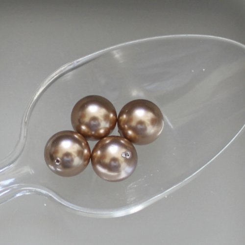 4 perle nacrée en cristal bronze t 10