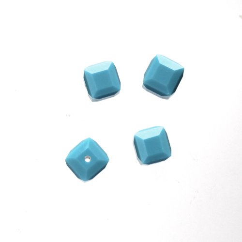 4 cubes cristal swarovski 6 mm turquoise