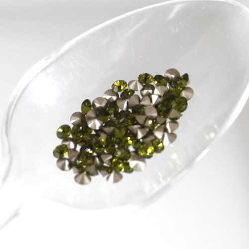 Cabochon chaton cristal olivin t 4 mm lot de 45