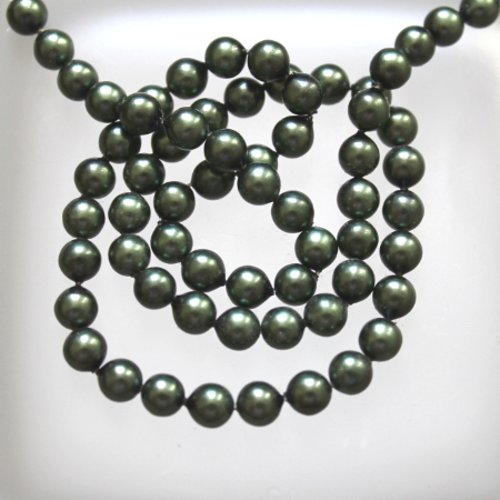 50 perle en cristal nacrée verte foncée t 6