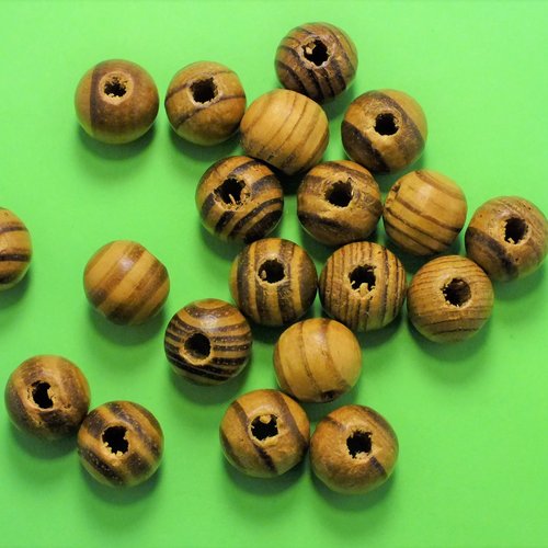 Lot 50 perles bois :  ronde marron 8mm