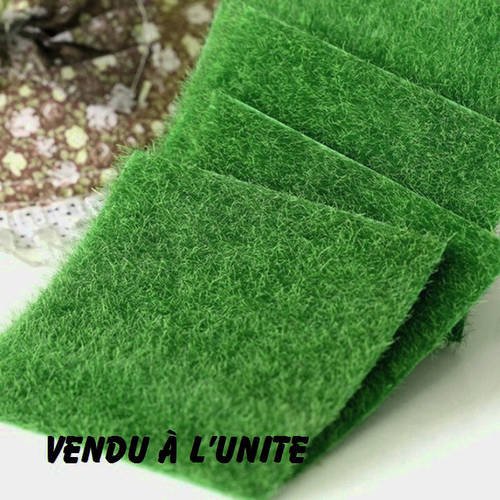 Miniature synthetique : carré de pelouse verte 15*15cm