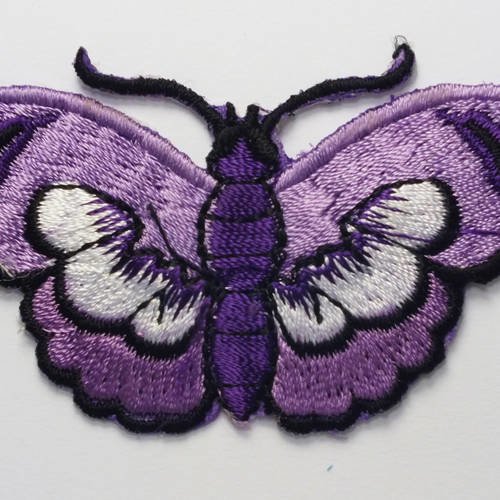 Applique tissu thermocollant : papillon violet 75*35mm 