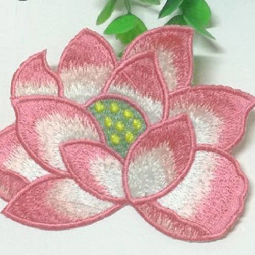 Applique tissu thermocollant : fleur nénuphar rose 130*90mm 