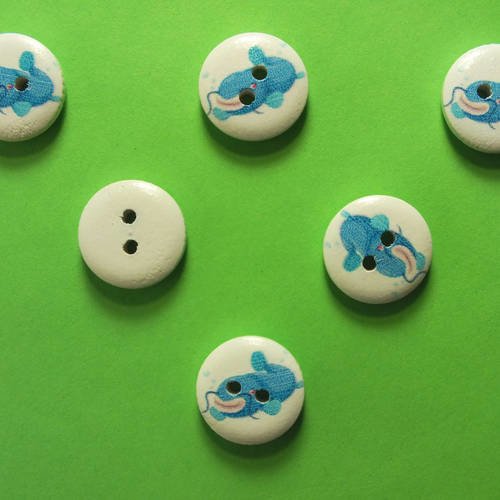 Lot 6 boutons bois : rond thème animaux marins baleine 15mm (06)
