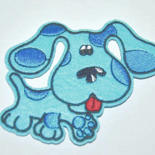 Applique tissu thermocollant : chien bleu 9*7cm (12)