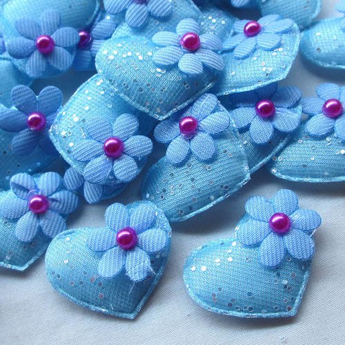 Lot  6 appliques tissus : coeur bleu avec motif fleur et perle  32mm 