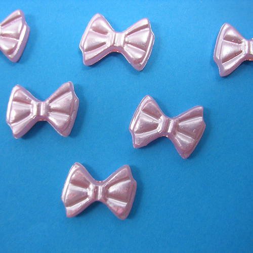 Lot  6 appliques perles plastiques  : noeud papillon rose 16mm 