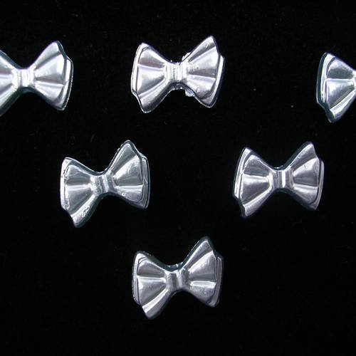 Lot  6 appliques perles plastiques  : noeud papillon gris 16mm 
