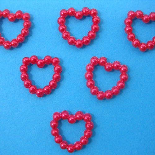 Lot  6 appliques perles plastiques  : coeur fushia 11mm 