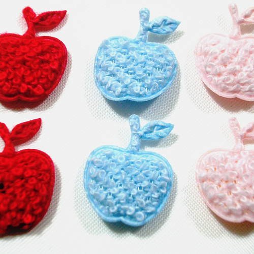 Lot  6 appliques tissus  : pomme bleu/rouge/rose 21mm 