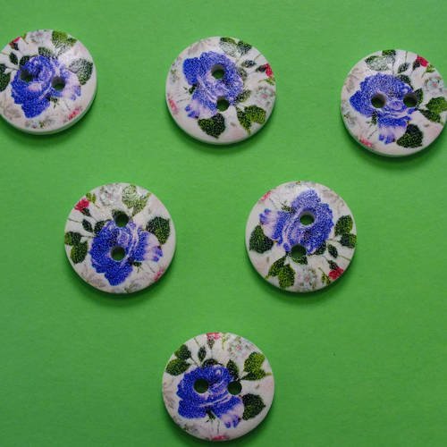 Lot 6 boutons bois : rond motif fleur 15mm (27) 