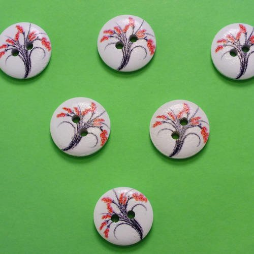 Lot 6 boutons bois : rond motif fleur 15mm (32)