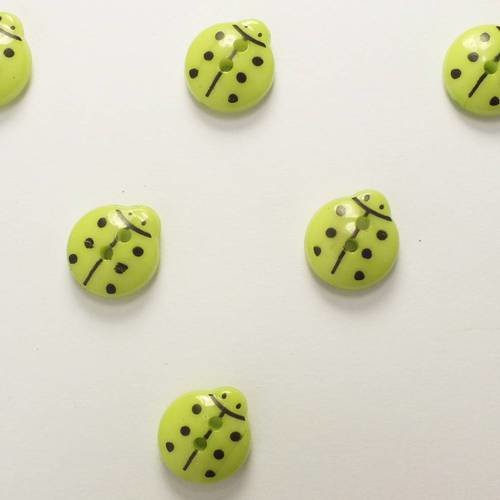 Lot 6 boutons : coccinelle vert 13mm 