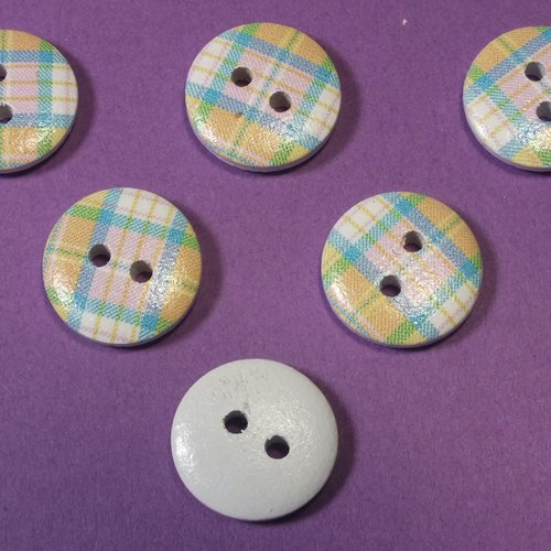 Lot 6 boutons bois : rond motif écossais 15mm (14)
