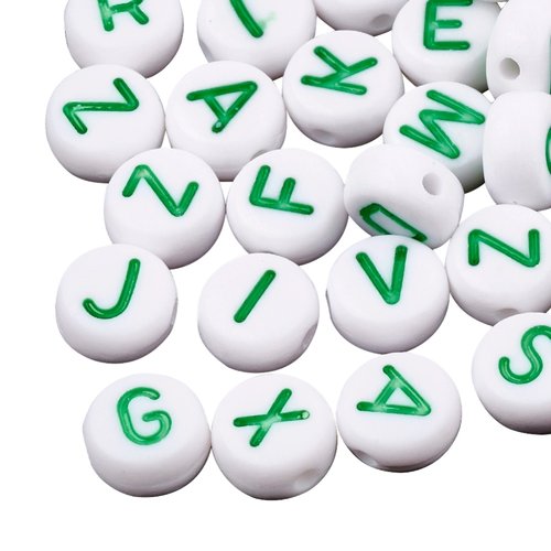 Perles acryliques : 100 rondes blanches avec lettres vertes 7mm