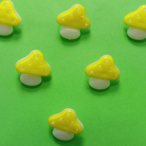 Lot 6 boutons acryliques : champignon jaune/blanc 15*14mm (01)