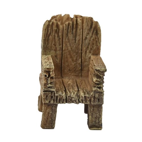 Miniature resine : fauteuil imitation bois 2.2*2.3cm  hauteur 3.4cm