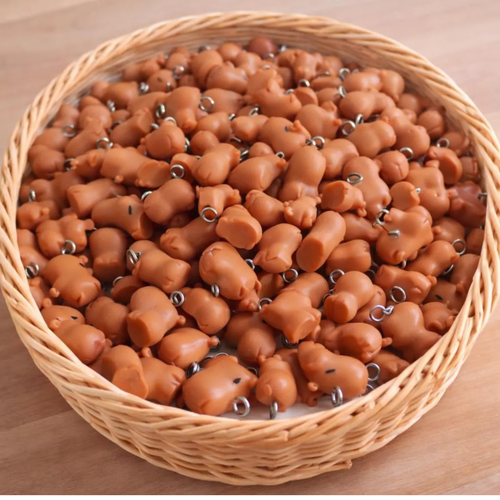 Lot de 15 pendentifs capybaras en résine accessoires diy bijoux