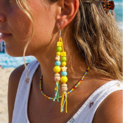 Boucles d'oreilles lo,ngues puces d'amour été asymetriques originales fait mains pièce unique