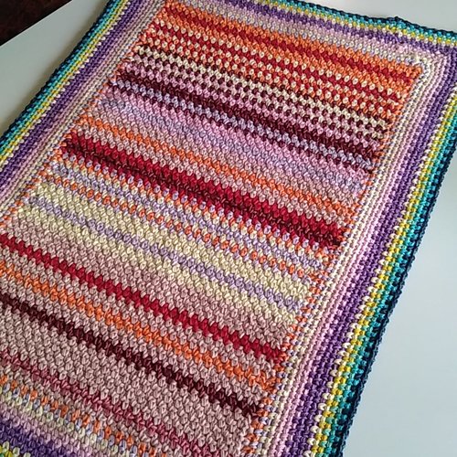 Tapis coton multicolore au crochet