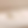 Puces d’oreilles marguerite – finition argentée et cœur doré