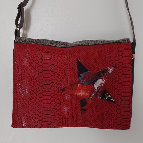 (reserve) besace rouge et grise