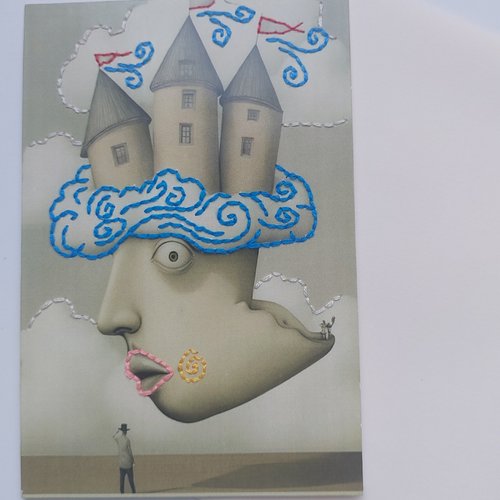 Carte postale brodée 'la tête dans les nuages'