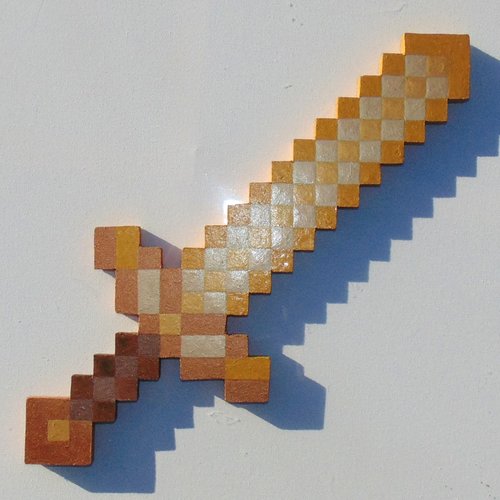 Décoration épée pixel or; fait main en bretagne