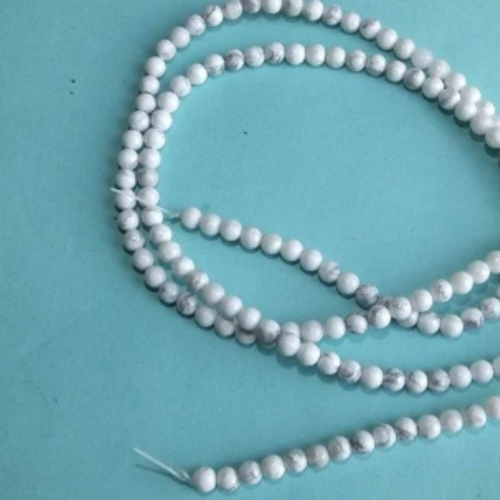 Lot de 120 perles 6 mm en howlite (turquoise blanche) naturelle