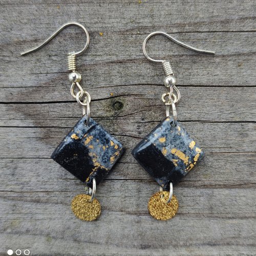 Boucle d'oreille