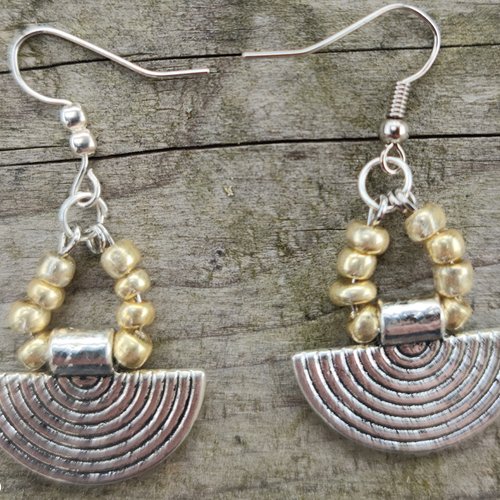 Boucle d'oreille